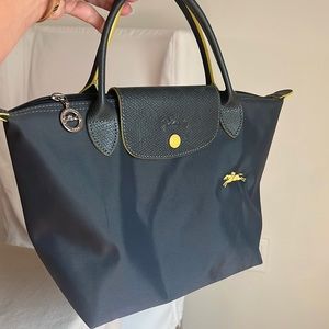 Longchamp LE PLIAGE HANDBAG
Graphite - Recycled Canvas
